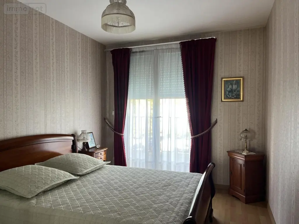Location appartement Laval 53000 Mayenne 53 76 m2 4 pièces 775 euros 53003-L28 007