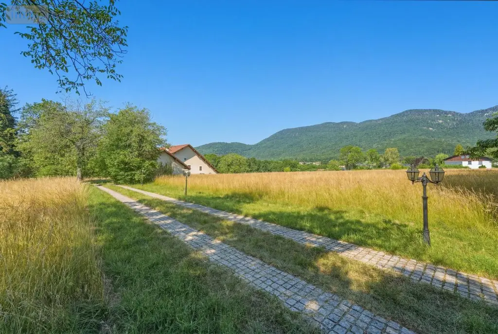 Maison a vendre Divonne-les-Bains 01220 Ain 01 661 m2 11 pièces 2500000 euros 01047-868 024