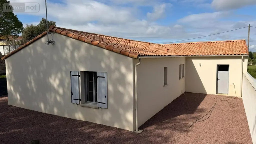 Maison a vendre Niort 79000 Deux-Sèvres 79 114 m2 4 pièces 299800 euros 79066-120 011