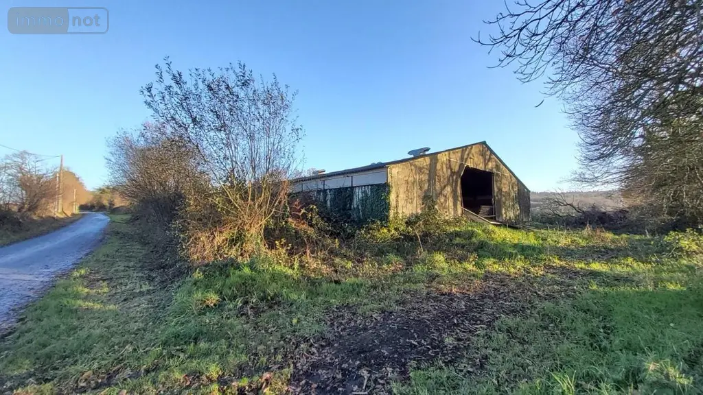 Terrains de loisirs bois etangs a vendre Saint-Hernin 29270 Finistère 29 32500 euros 29066-3811 005