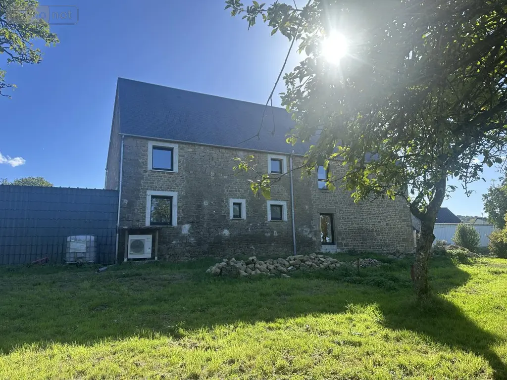 Maison a vendre Saint-Germain-de-Tallevende-la-Lande-Vaumont 14500 Calvados 14 171 m2 6 pièces 305950 euros 14076-5985 017