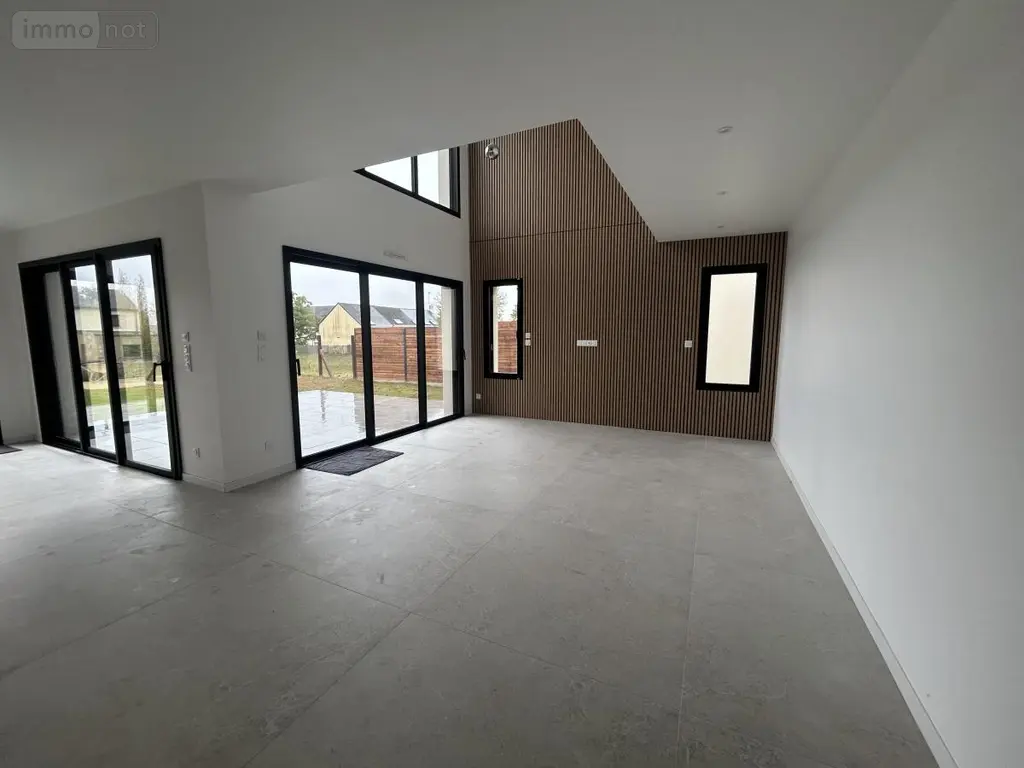 Location maison La Chapelle-des-Fougeretz 35520 Ille-et-Vilaine 35 147 m2 5 pièces 1750 euros 35060-L404 003