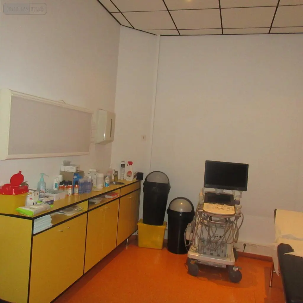 Fonds et murs commerciaux a vendre Hénin-Beaumont 62110 Pas-de-Calais 62 265 m2 200832 euros 62034-3941 008