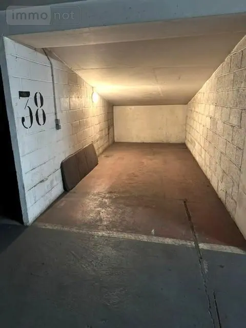 Garage et parking a vendre Neuilly-sur-Seine 92200 Hauts-de-Seine 92 9 m2 32000 euros 92010-1379 004