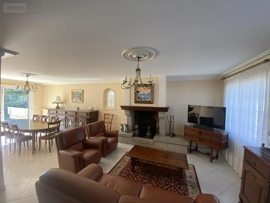 Maison a vendre Cholet 49300 Maine-et-Loire 49 192 m2 9 pièces 354160 euros 49058-1500 007