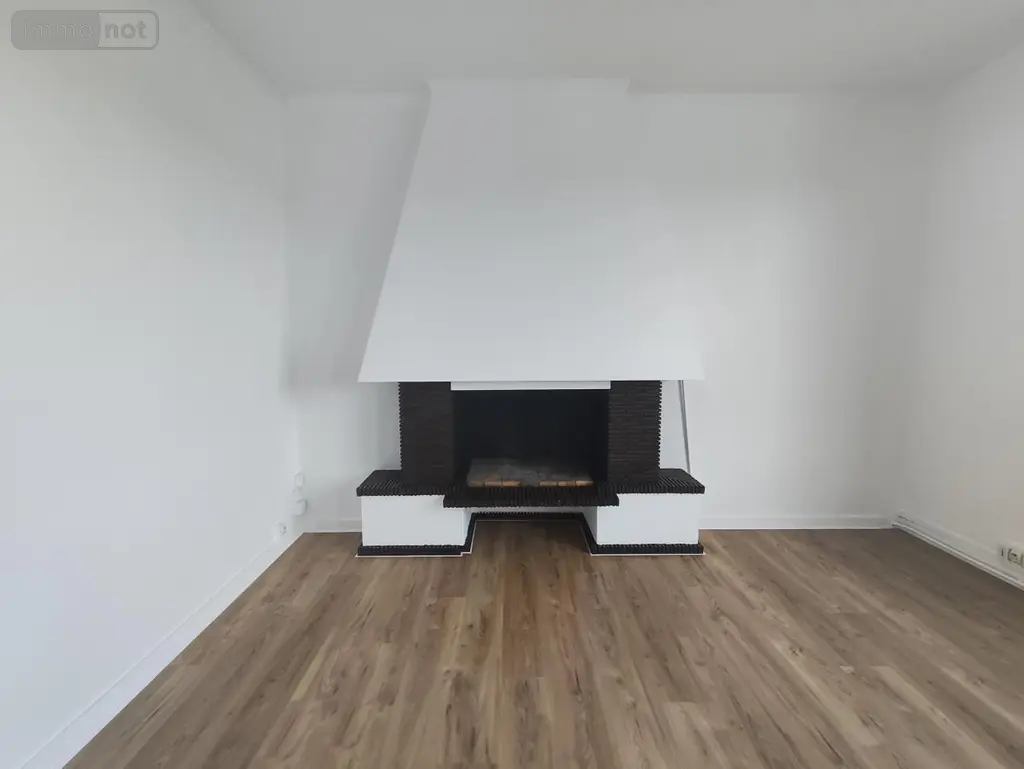 Location appartement Béthune 62400 Pas-de-Calais 62 45 m2 2 pièces 570 euros 62096-L6 003