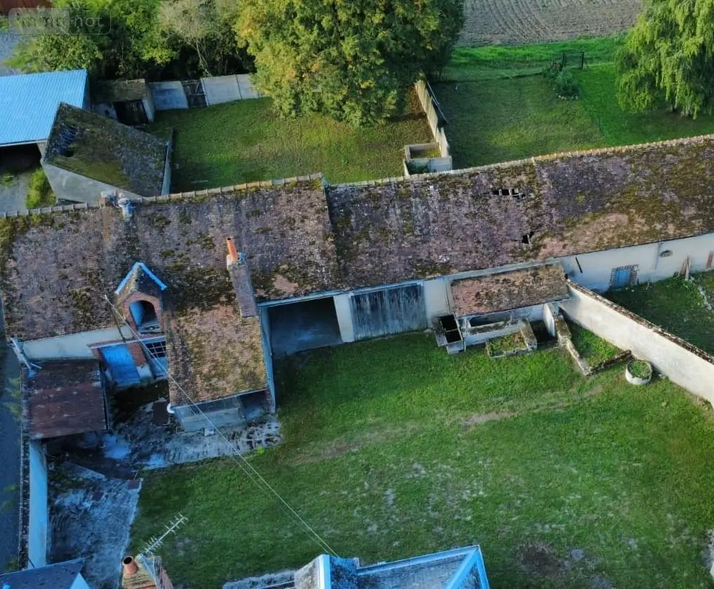 Fonds et murs commerciaux a vendre Corquilleroy 45120 Loiret 45 350 m2 5 pièces 126800 euros 45051-487 004