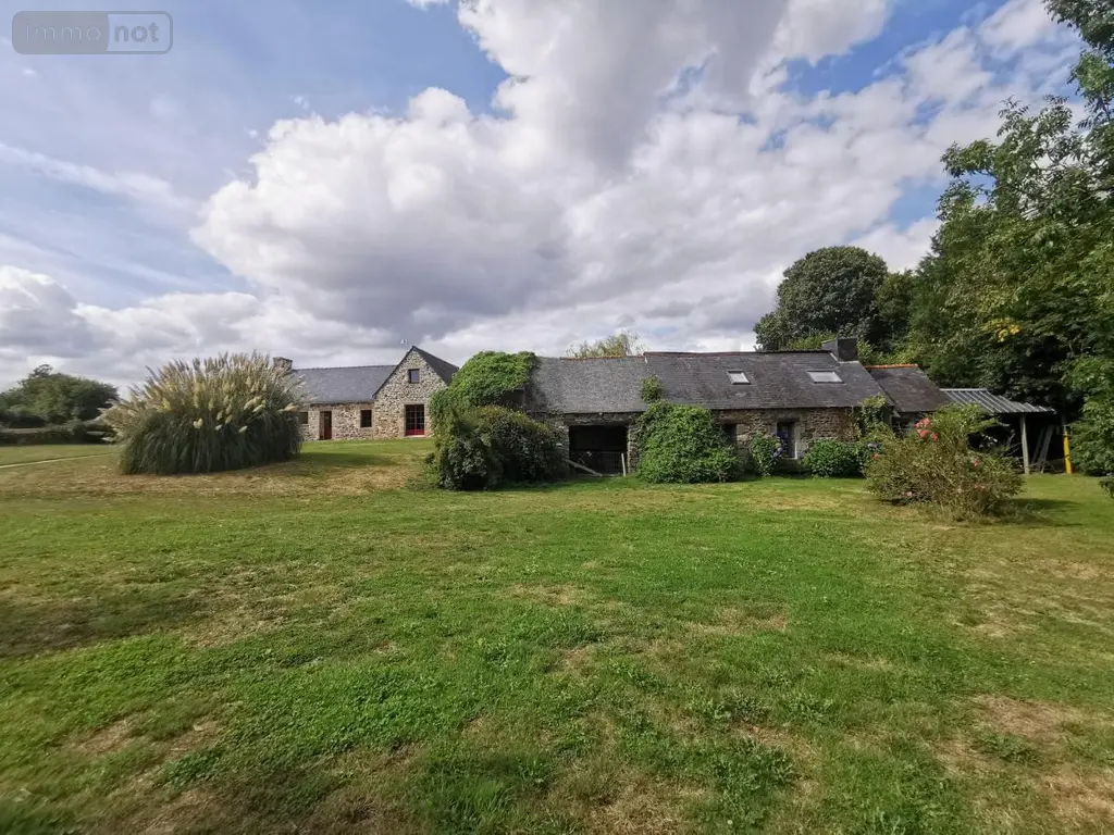 Maison a vendre Bégard 22140 Côtes-d'Armor 22 113 m2 5 pièces 342500 euros 22102-2436 020