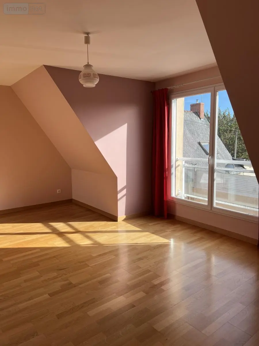 Location maison Val d'Erdre-Auxence 49370 Maine-et-Loire 49 178 m2 900 euros 49019-L254 004