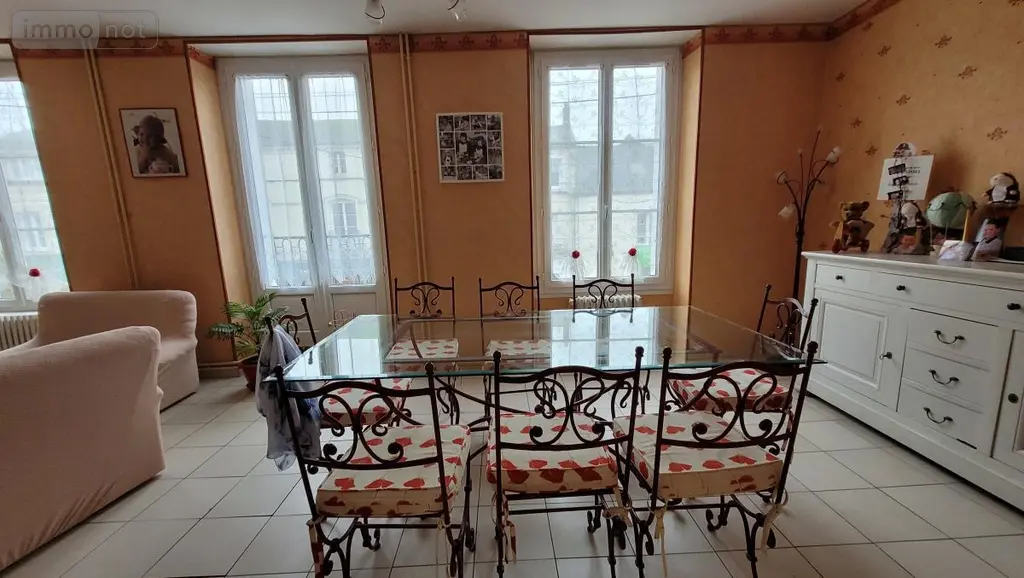 Immeuble de rapport a vendre Sablé-sur-Sarthe 72300 Sarthe 72 233 m2 168000 euros 72068-1948 007