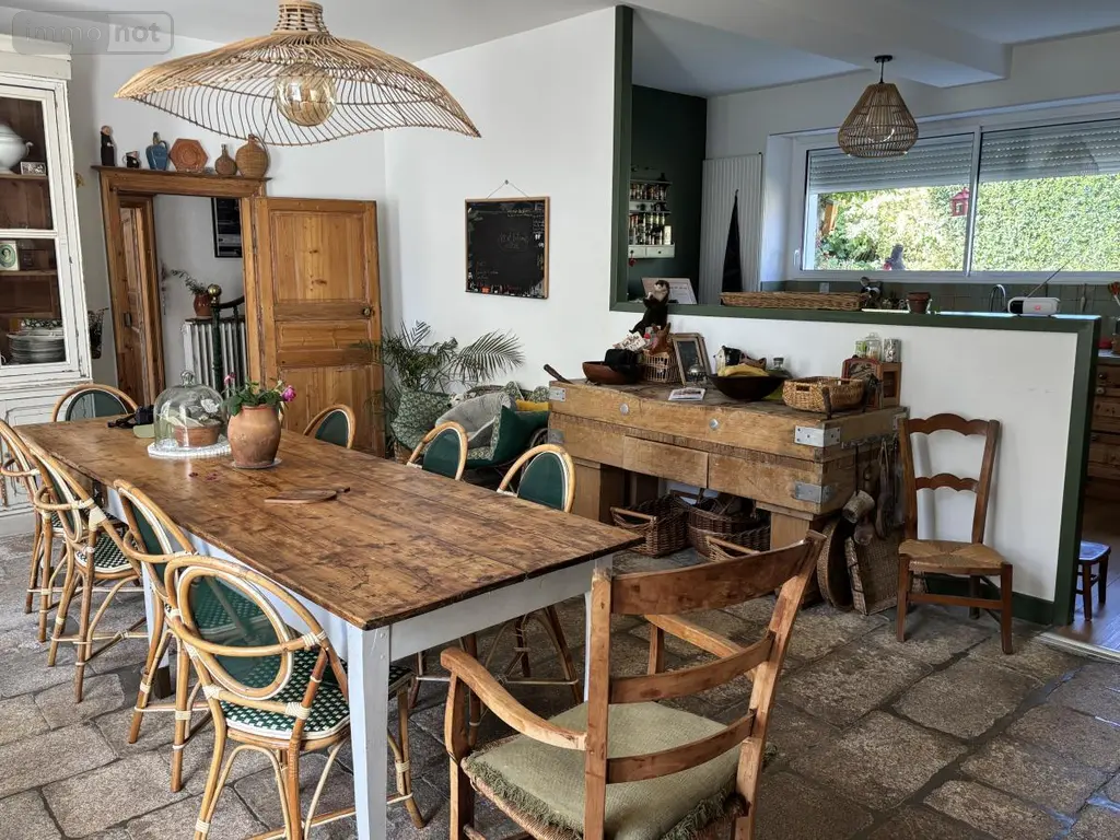 Maison a vendre Cholet 49300 Maine-et-Loire 49 390 m2 14 pièces 900000 euros 49055-117 008
