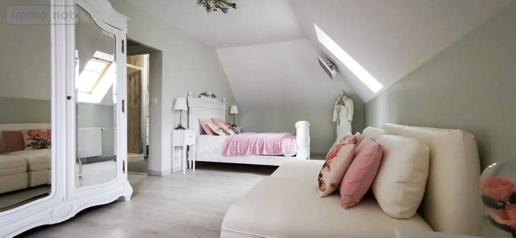 Immeuble de rapport a vendre Bapaume 62450 Pas-de-Calais 62 323 m2 544960 euros 62017-3313 012