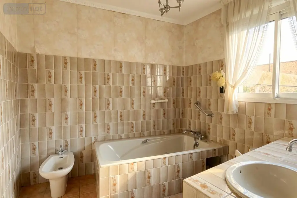 Maison a vendre Plounéour-Ménez 29410 Finistère 29 105 m2 5 pièces 163370 euros 29107-2809 008