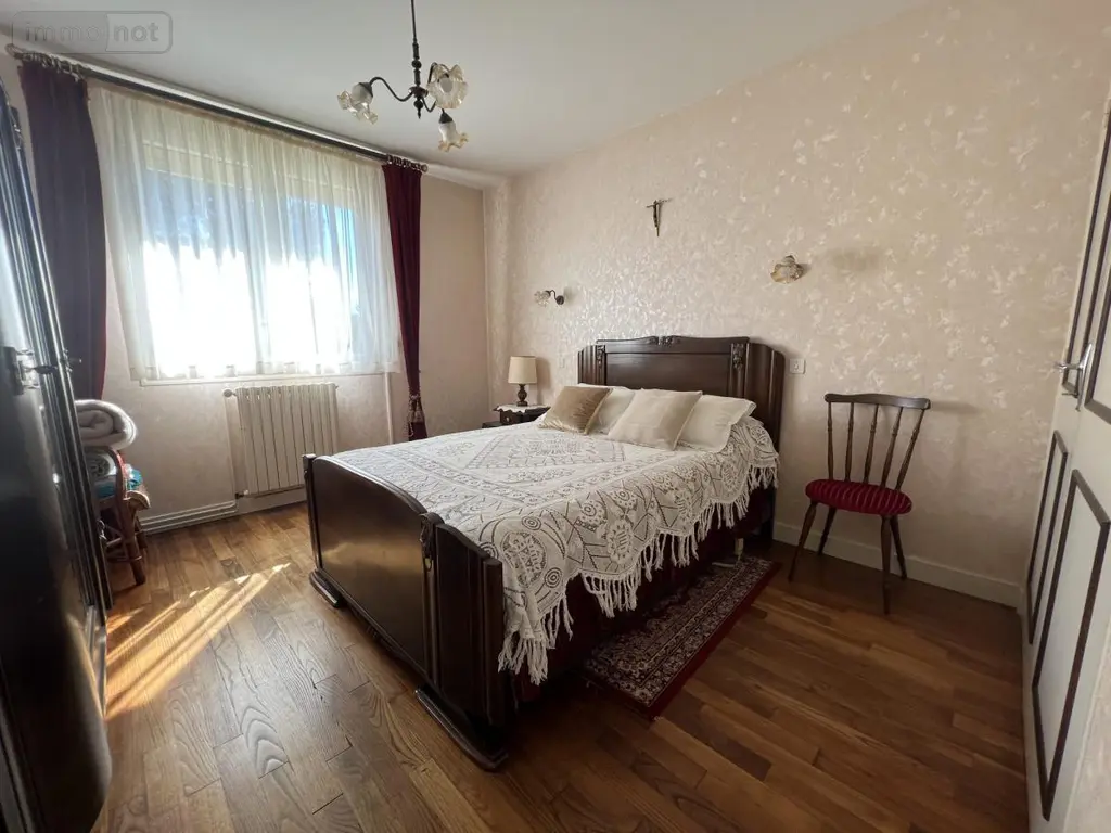 Maison a vendre Châteaugiron 35410 Ille-et-Vilaine 35 98 m2 5 pièces 249800 euros 35018-788 006