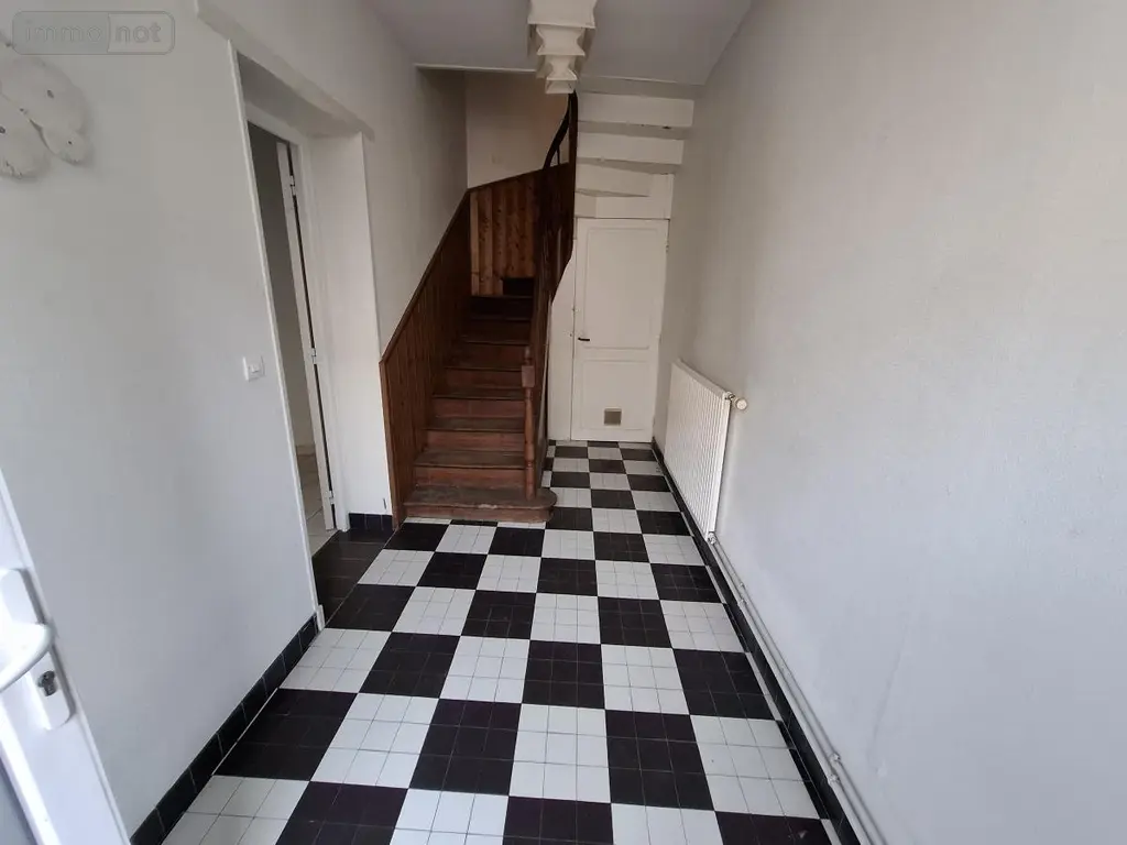 Maison a vendre Pons 17800 Charente-Maritime 17 142 m2 7 pièces 124854 euros 17111-718 004