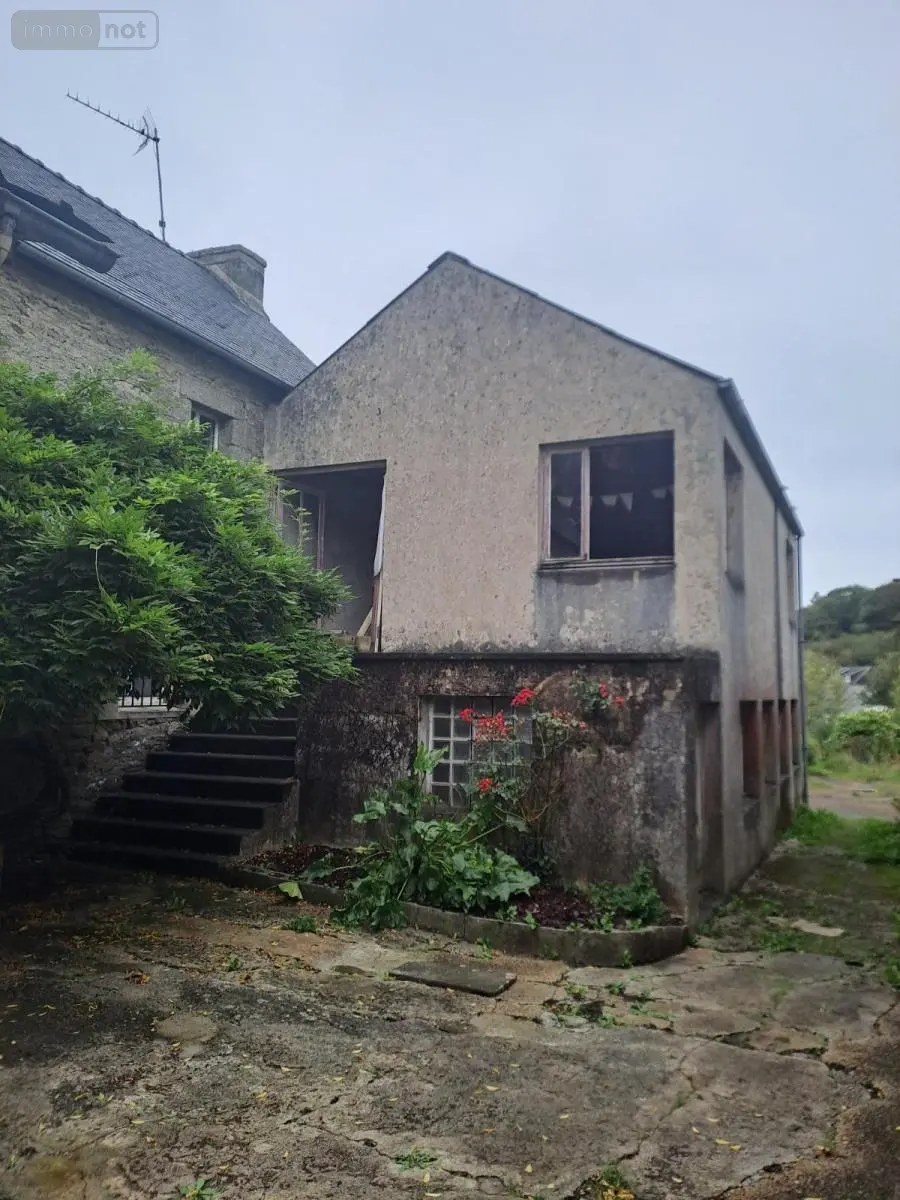 Maison a vendre Huelgoat 29690 Finistère 29 220 m2 10 pièces 126600 euros 29064-2722 012