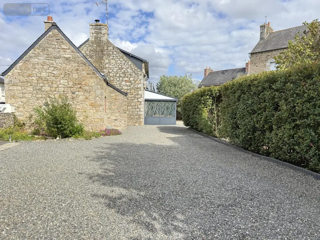 Maison a vendre Grâces 22200 Côtes-d'Armor 22 127 m2 263200 euros 22064-1394 024