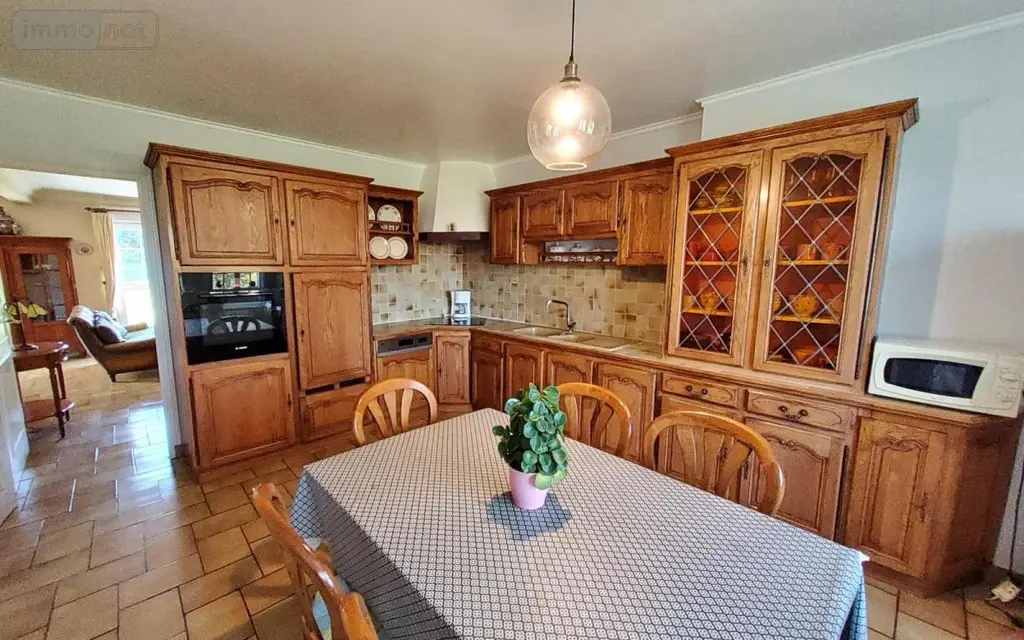 Maison a vendre Carhaix-Plouguer 29270 Finistère 29 166 m2 7 pièces 262500 euros 29066-3840 005