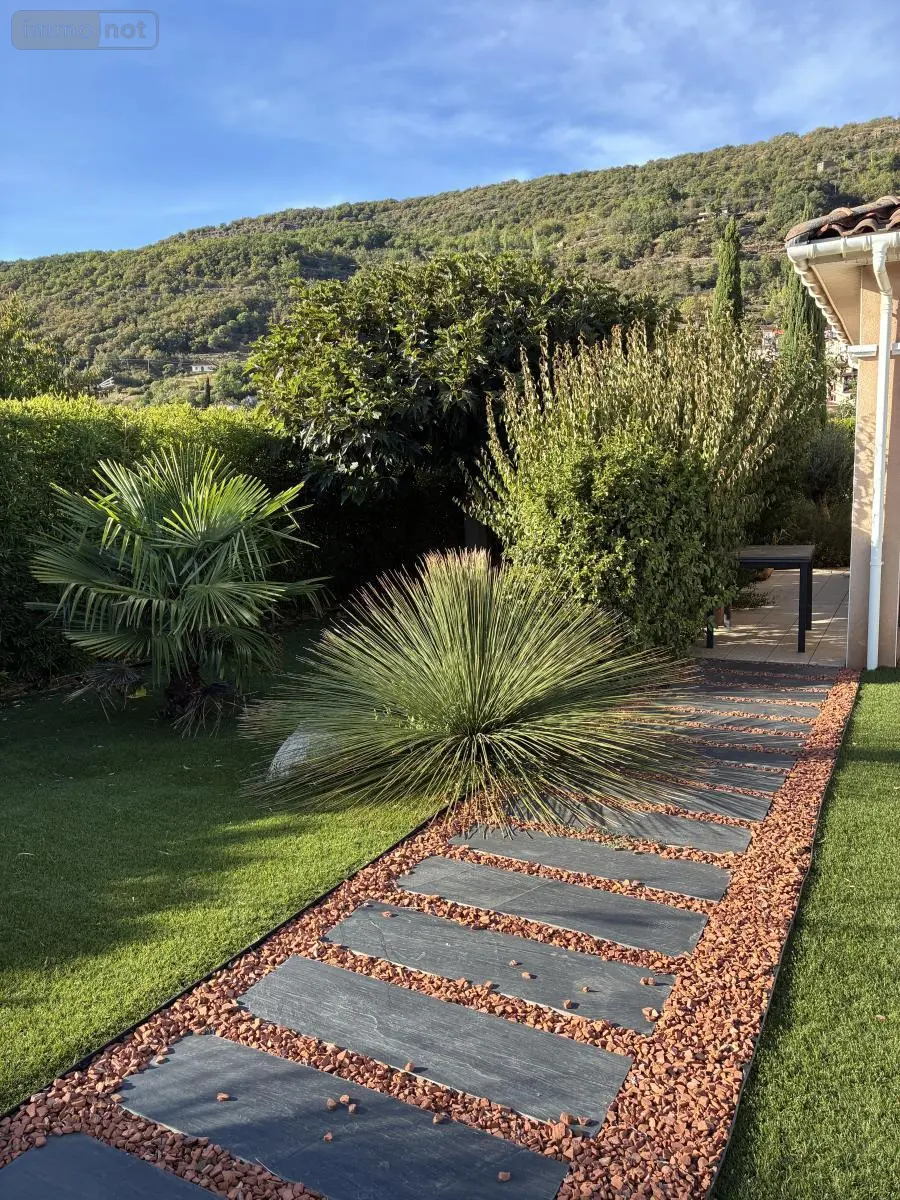 Maison a vendre Saint-Affrique 12400 Aveyron 12 179 m2 7 pièces 495000 euros 12051-41 005