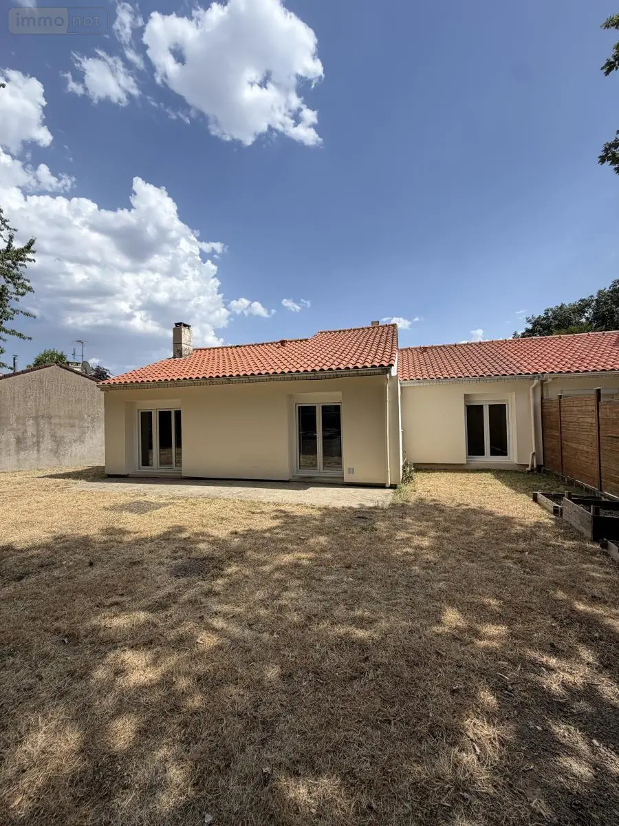 Maison a vendre La Séguinière 49280 Maine-et-Loire 49 118 m2 6 pièces 228800 euros 49055-101 001
