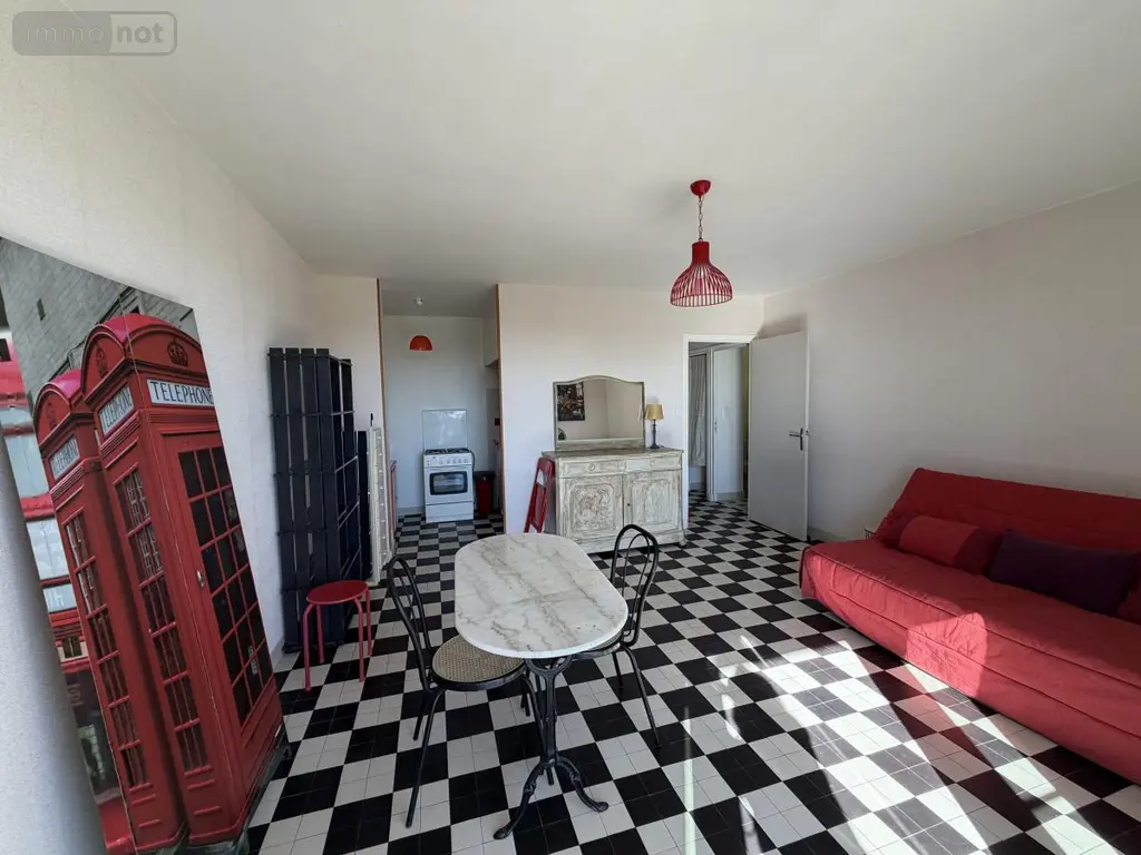 Location maison Bourg-Saint-Andéol 07700 Ardèche 07 30 m2 450 euros 26060-L130 003