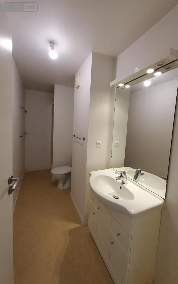 Appartement a vendre Carhaix-Plouguer 29270 Finistère 29 56 m2 2 pièces 94500 euros 29066-3871 011