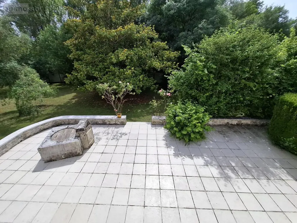 Maison a vendre Saintes 17100 Charente-Maritime 17 405 m2 11 pièces 475000 euros 17111-738 006