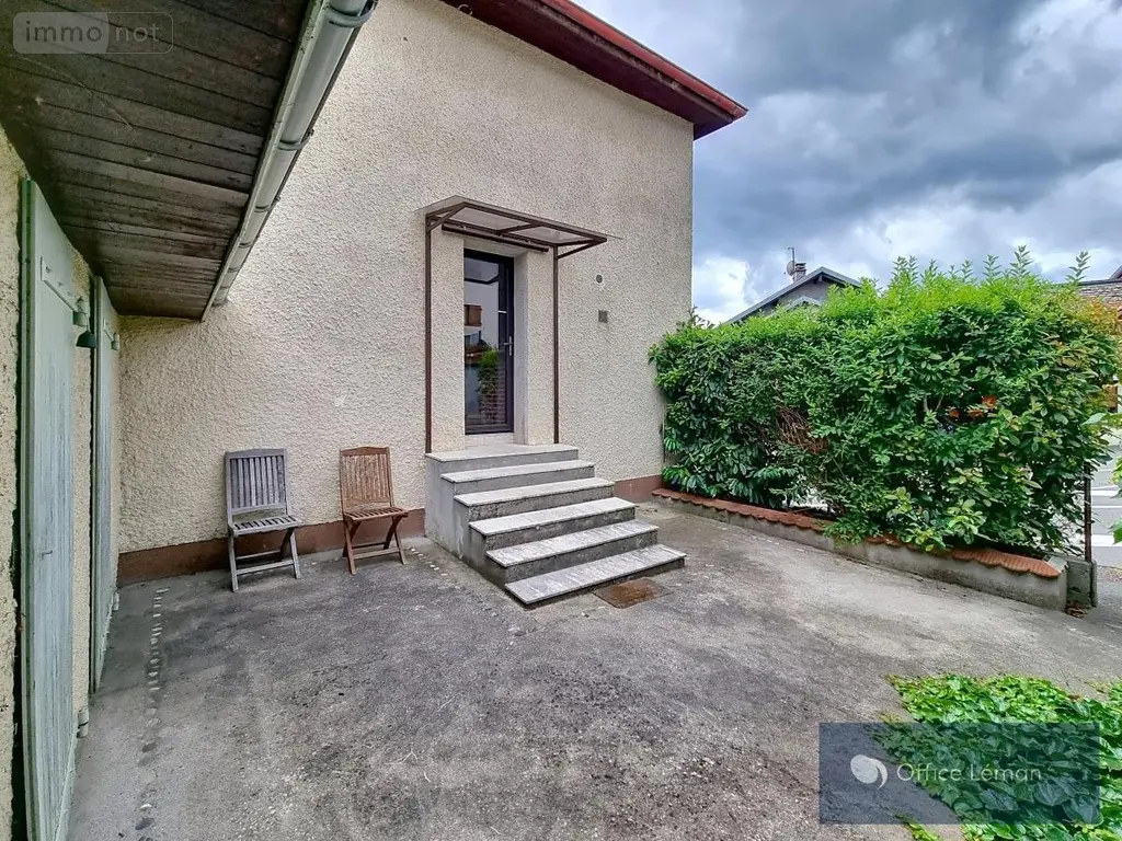 Immeuble de rapport a vendre Challex 01630 Ain 01 140 m2 584000 euros 01047-857 012