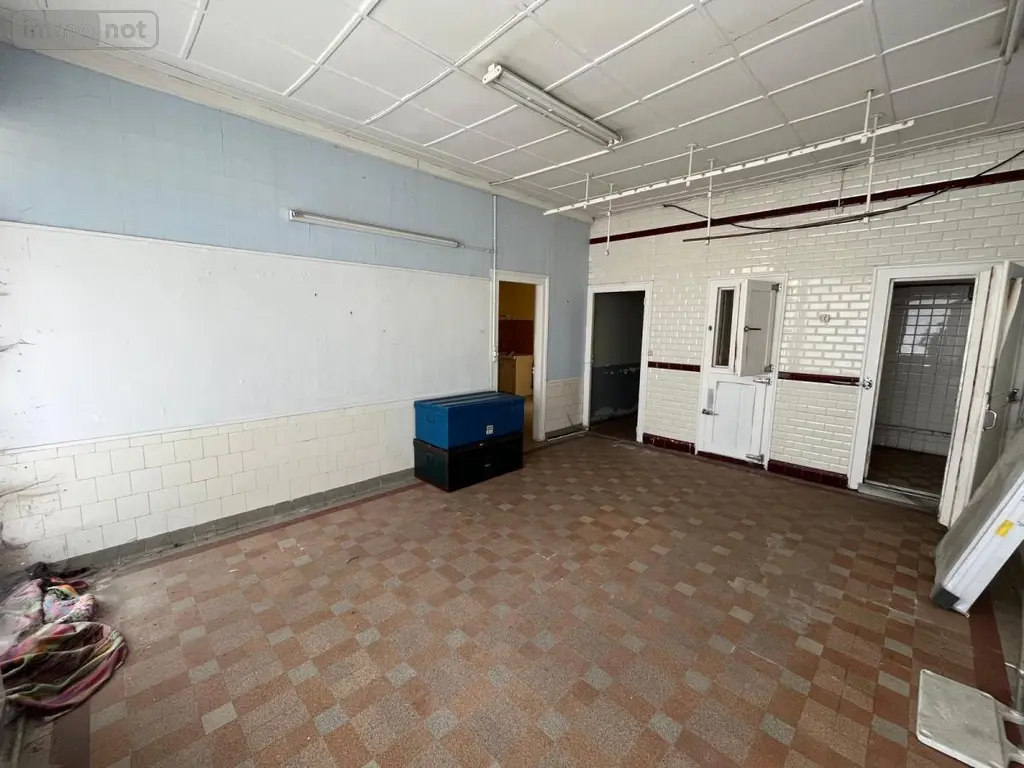 Fonds et murs commerciaux a vendre Corquilleroy 45120 Loiret 45 350 m2 5 pièces 126800 euros 45051-487 015