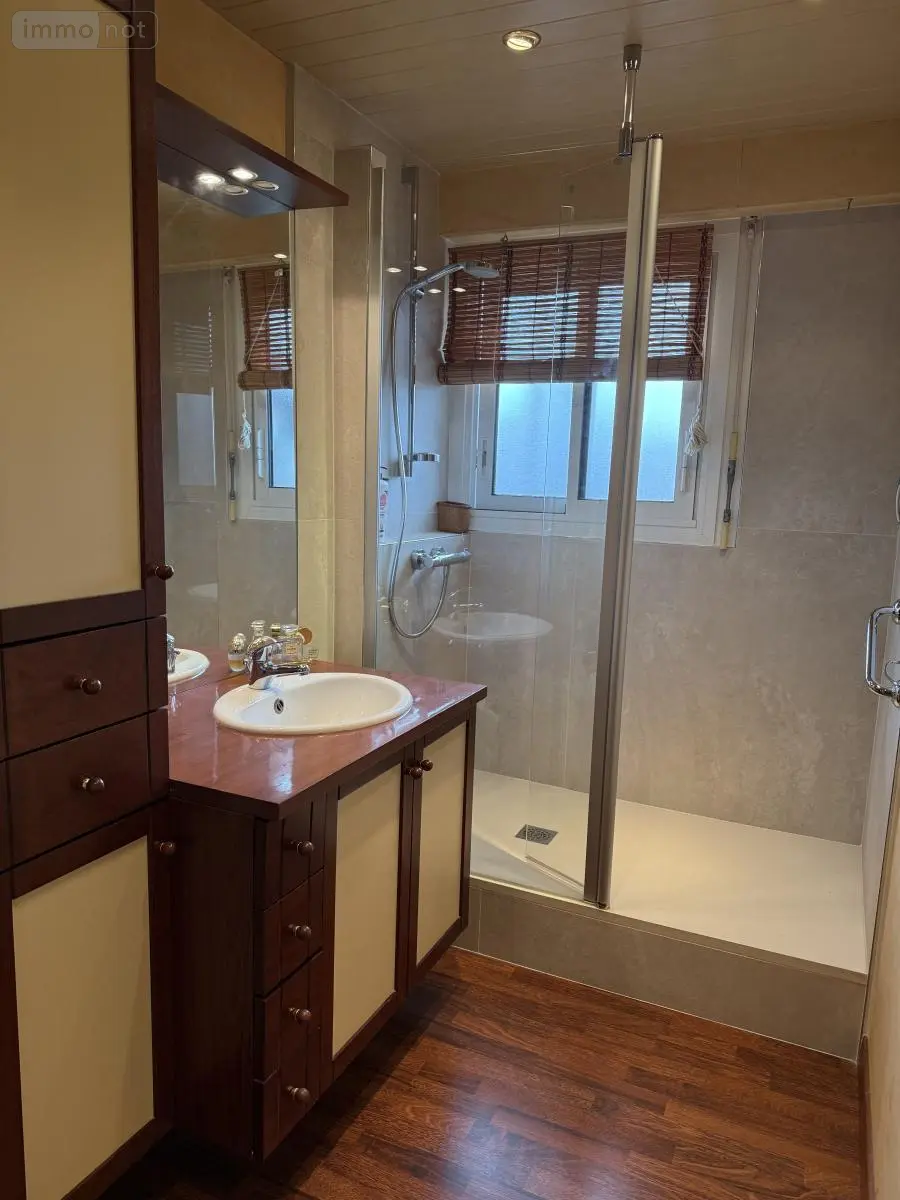 Appartement a vendre Cholet 49300 Maine-et-Loire 49 88 m2 5 pièces 136240 euros 49058-1515 009