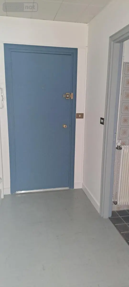 Location appartement Amiens 80000 Somme 80 25 m2 1 pièce 445 euros 80004-L276 008