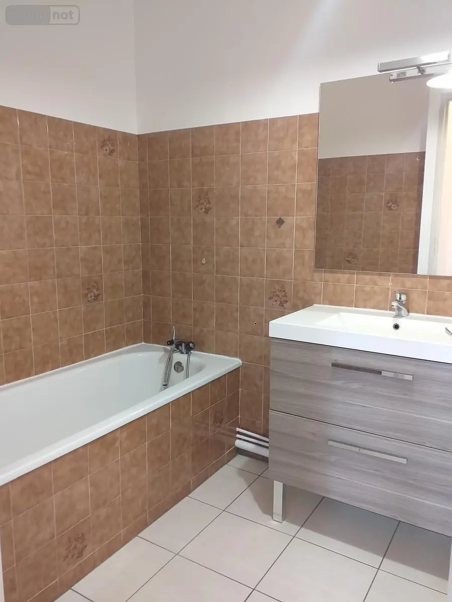 Appartement a vendre Vannes 56000 Morbihan 56 50 m2 2 pièces 207372 euros 56005-908 007