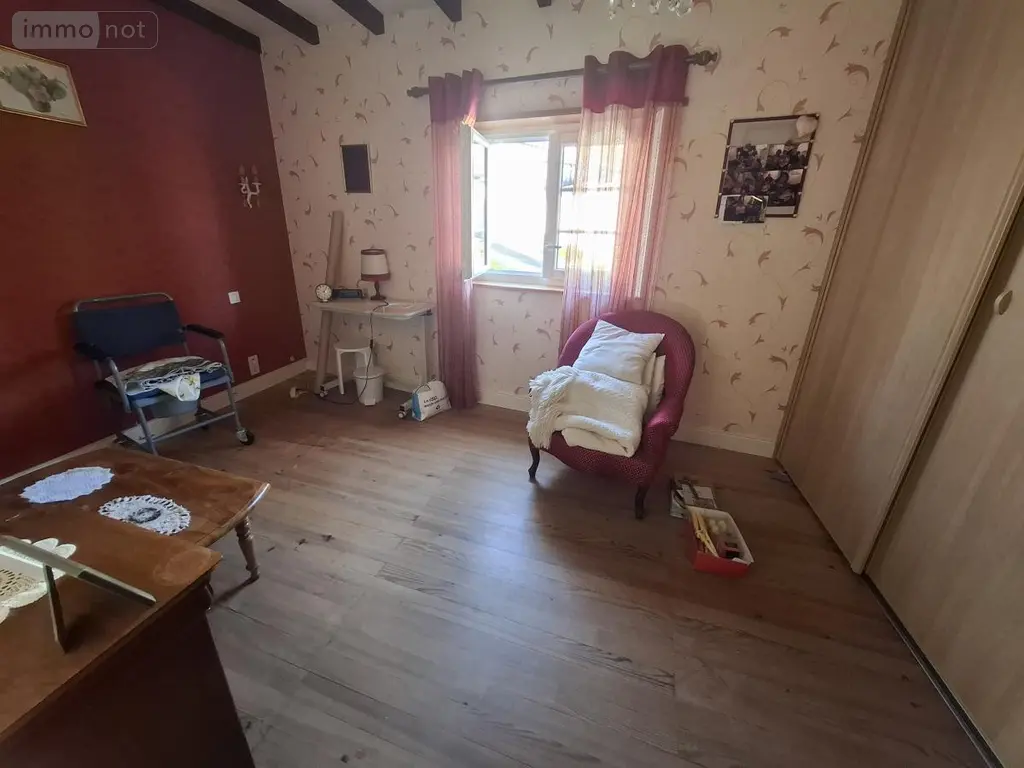 Maison a vendre Saintes 17100 Charente-Maritime 17 90 m2 3 pièces 157380 euros 17111-722 009