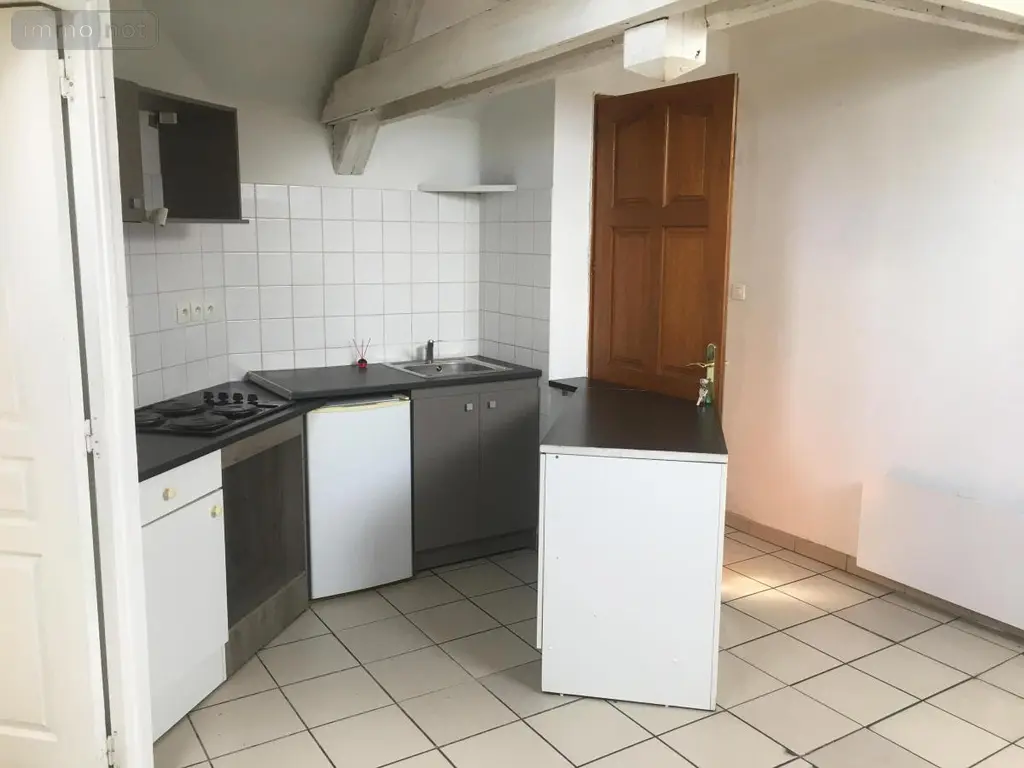 Location appartement Neuville-Saint-Rémy 59554 Nord 59 22 m2 1 pièce 300 euros 59098-L515 001