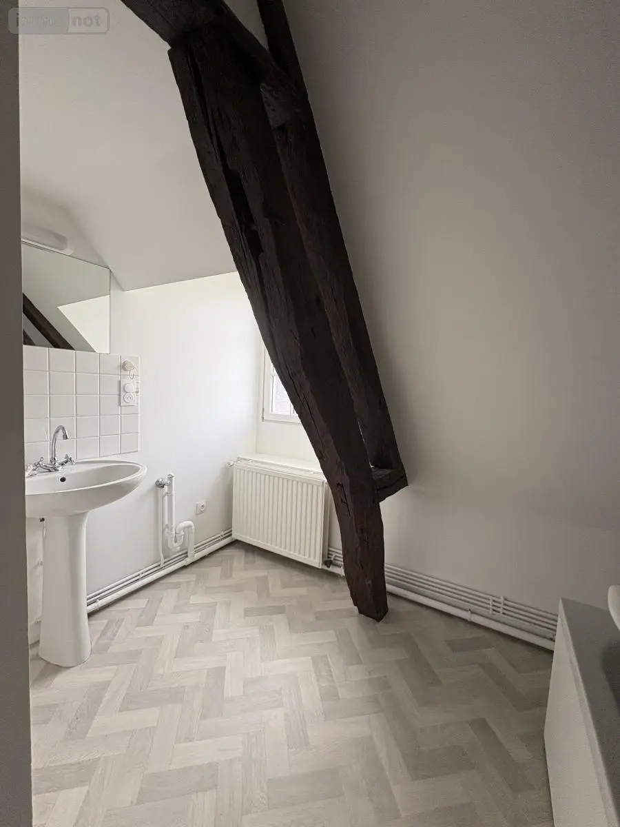 Appartement a vendre Laon 02000 Aisne 02 104 m2 4 pièces 139000 euros 02002-361 014