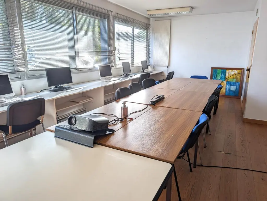 Fonds et murs commerciaux a vendre La Baule-Escoublac 44500 Loire-Atlantique 44 133 m2 8 pièces 291200 euros 44128-1101 003