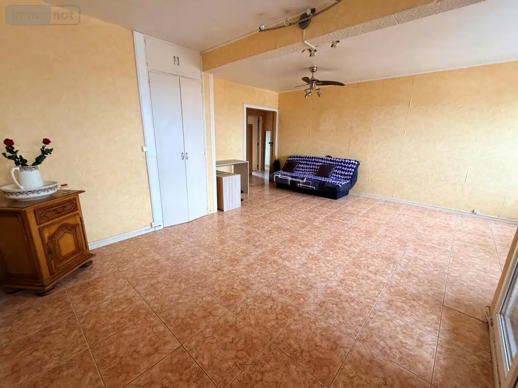 Appartement a vendre Tinqueux 51430 Marne 51 69 m2 4 pièces 110750 euros 51067-262 004