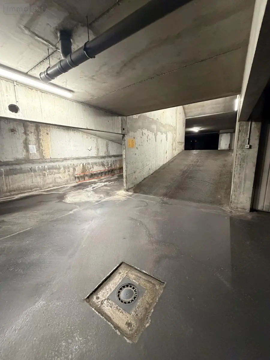 Garage et parking a vendre Lille 59000 Nord 59 10 m2 23000 euros 59007-1960 005