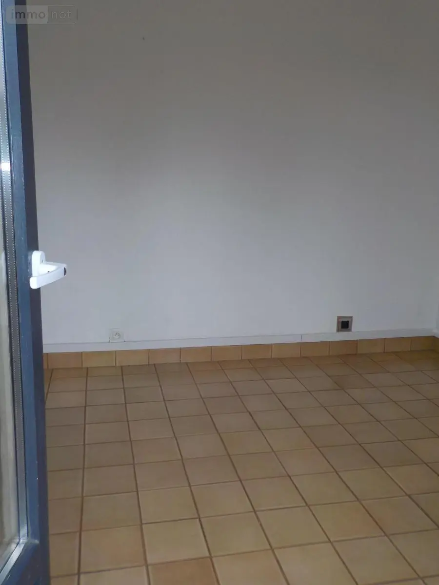 Location maison Balinghem 62610 Pas-de-Calais 62 41 m2 520 euros 62098-L485 009