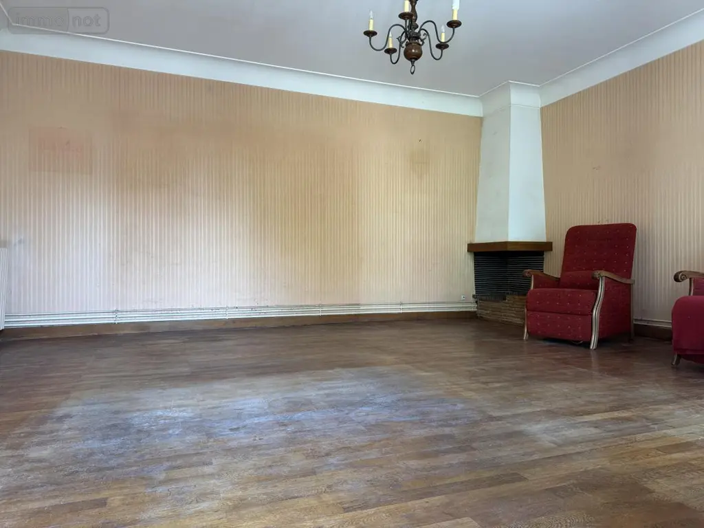 Maison a vendre Chinon 37500 Indre-et-Loire 37 129 m2 242100 euros 37094-44 004