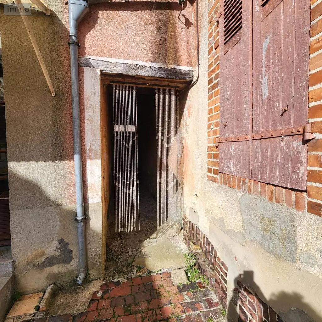 Maison a vendre Saint-Aubin-des-Coudrais 72400 Sarthe 72 73 m2 5 pièces 53000 euros 72085-2211 007