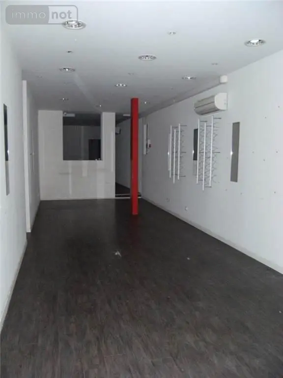 Location fonds et murs commerciaux Dole 39100 Jura 39 104 m2 900 euros 39033-L608 002