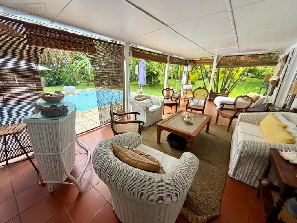 Maison a vendre Saint-Paul 97460 La Réunion 974 135 m2 5 pièces 1350000 euros 97409-351 005
