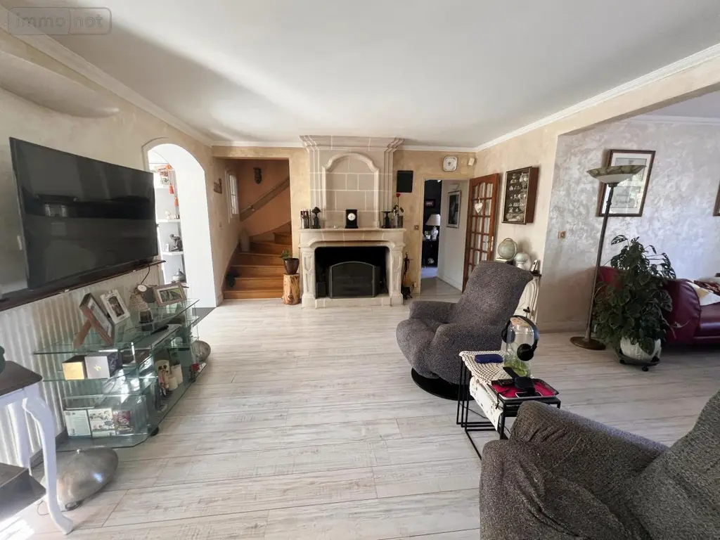 Maison a vendre Brissac Loire Aubance 49250 Maine-et-Loire 49 220 m2 7 pièces 596800 euros 49113-552 003