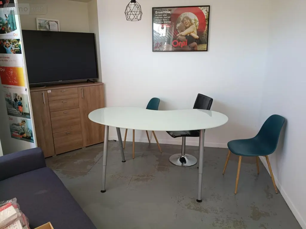 Location fonds et murs commerciaux Beaurains 62217 Pas-de-Calais 62 97 m2 1200 euros 62135-L1184 003