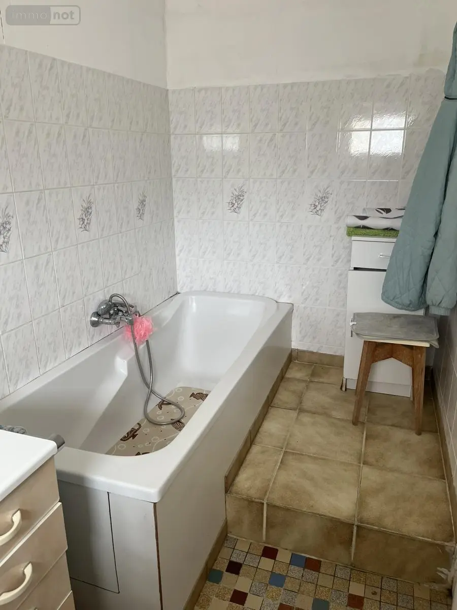 Maison a vendre Saint-Jean-d'Hermine 85210 Vendée 85 137 m2 4 pièces 115400 euros 85088-2333 006