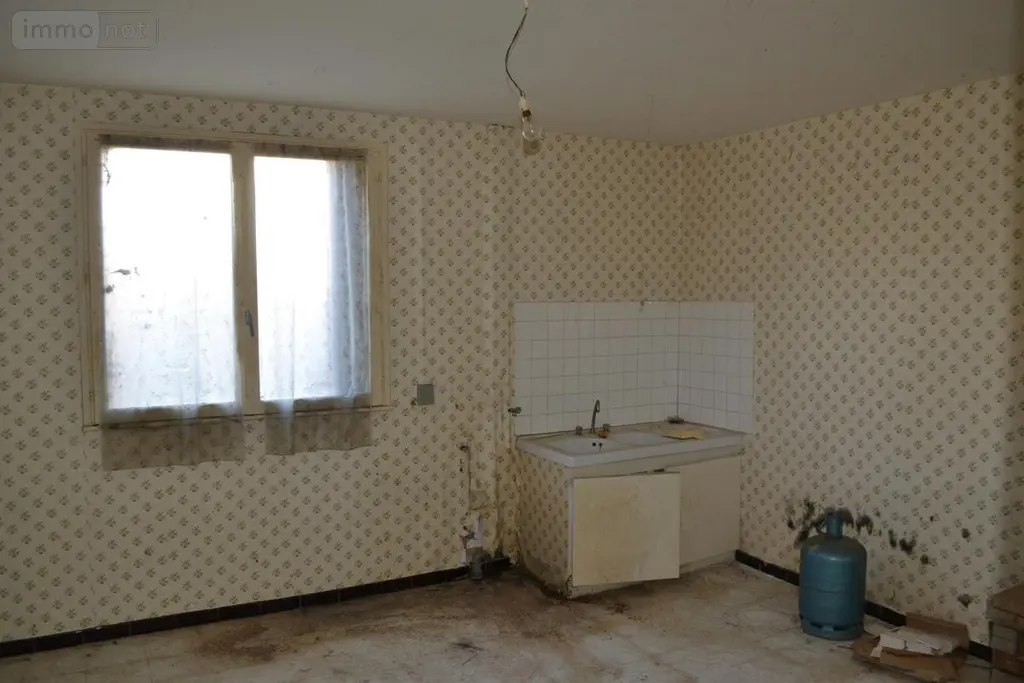 Maison a vendre Uzer 07110 Ardèche 07 96 m2 6 pièces 174900 euros 07068-746 018