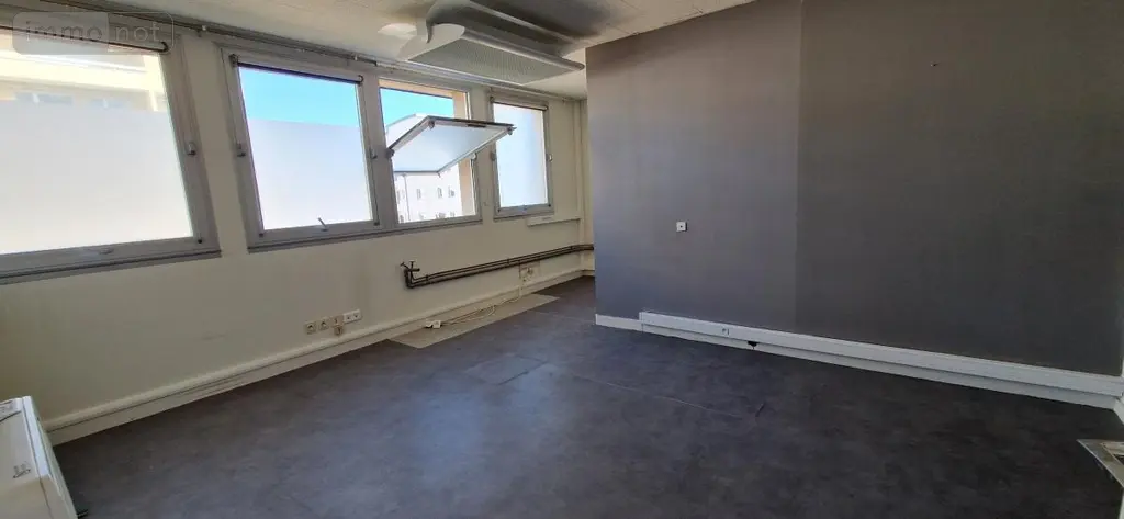 Fonds et murs commerciaux a vendre Saint-Malo 35400 Ille-et-Vilaine 35 42 m2 2 pièces 115500 euros 35084-875 002