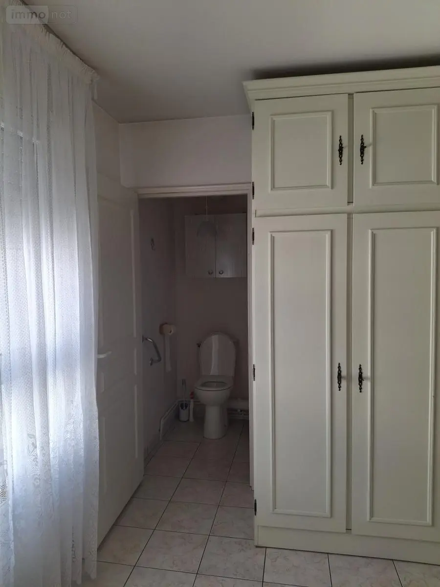 Location appartement Vichy 03200 Allier 03 78 m2 3 pièces 980 euros 03019-L124 009