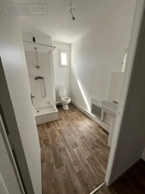 Location appartement Le Mans 72000 Sarthe 72 20 m2 1 pièce 365 euros 72010-L764 003